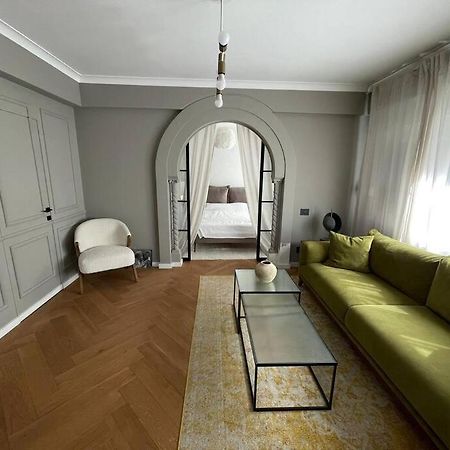 Stunning 1Bd Flat With 50M2 Terrace In The City Center Bucareste Exterior foto