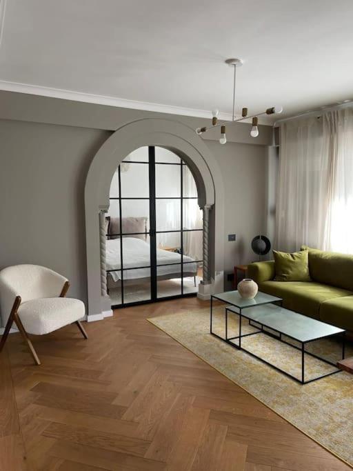 Stunning 1Bd Flat With 50M2 Terrace In The City Center Bucareste Exterior foto