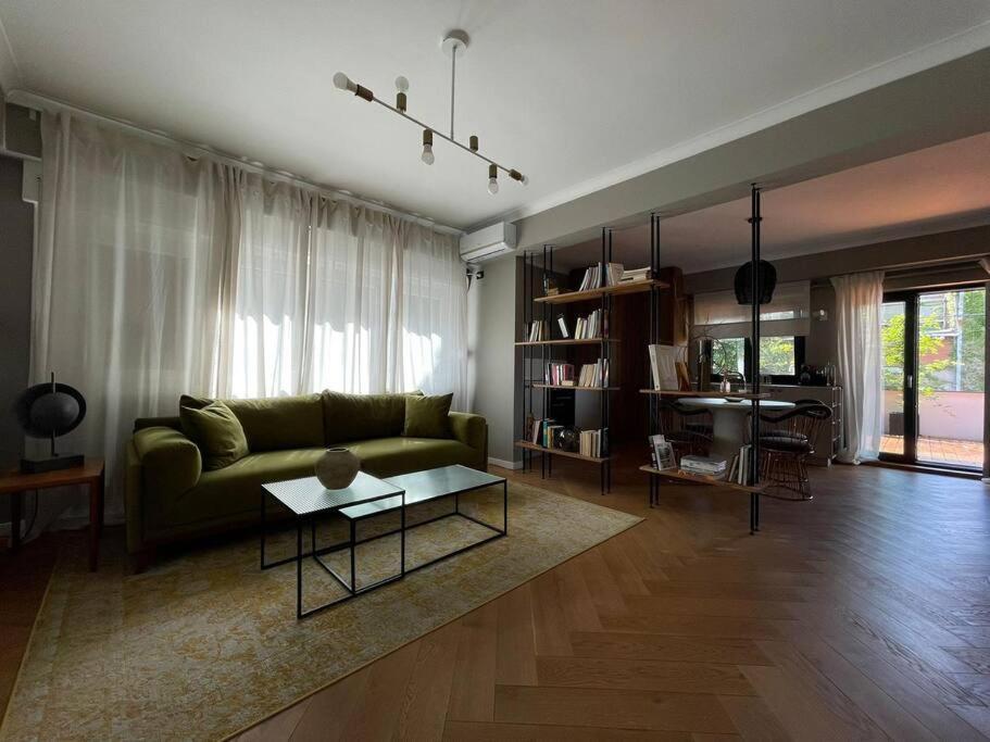 Stunning 1Bd Flat With 50M2 Terrace In The City Center Bucareste Exterior foto